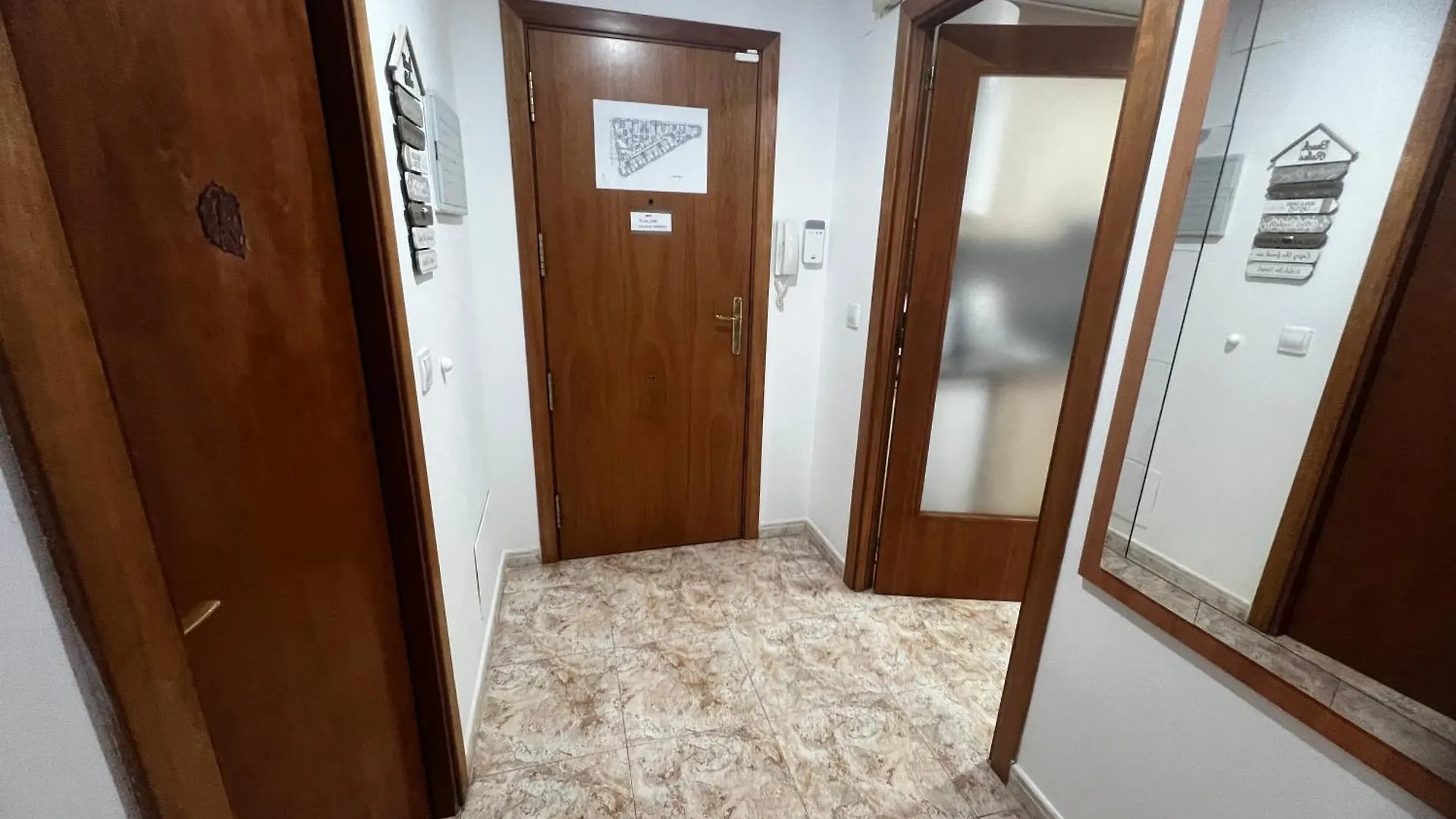 Apartamento Carbonell- Buena Zona Y Cerca De Todo Lloret de Mar
