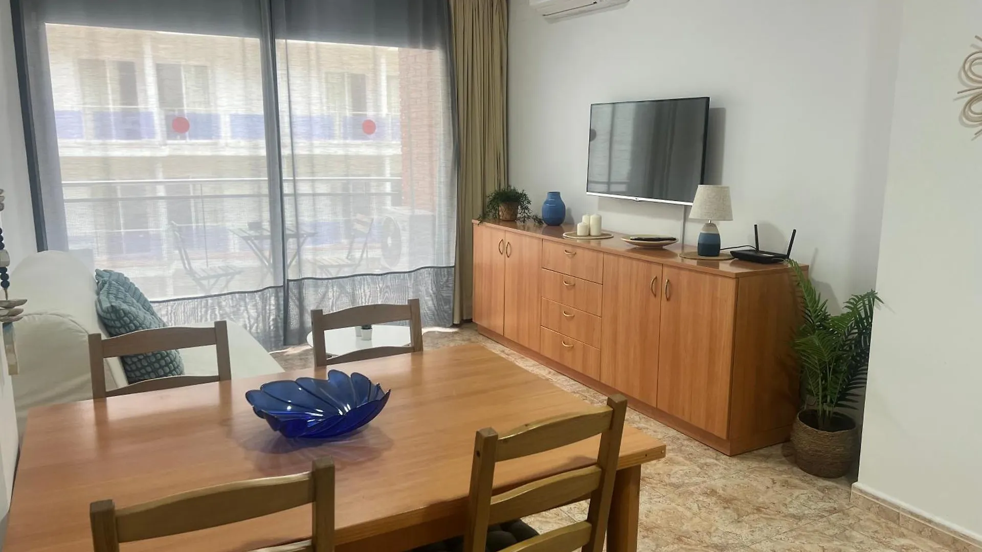 Apartamento Carbonell- Buena Zona Y Cerca De Todo Lloret de Mar